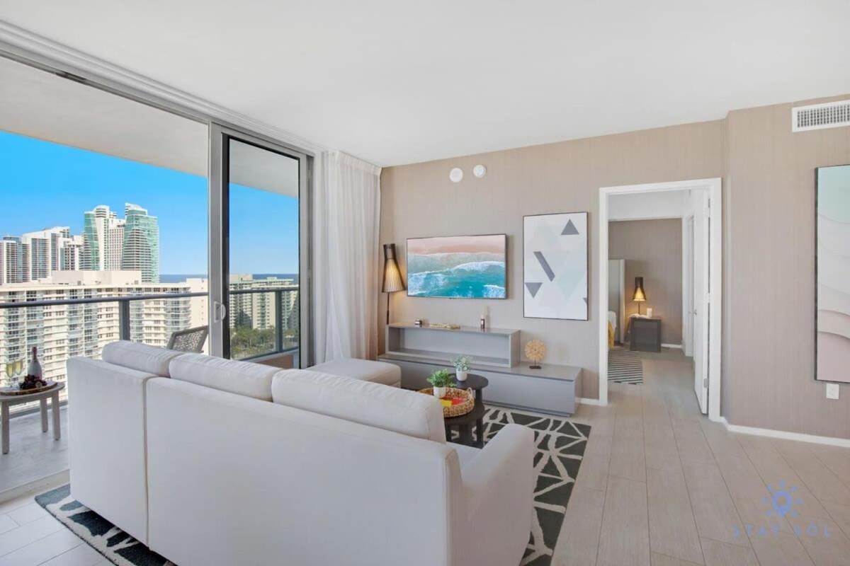 High Floor With Stunning Views Amazing Pools Apartment Hollywood Exterior photo